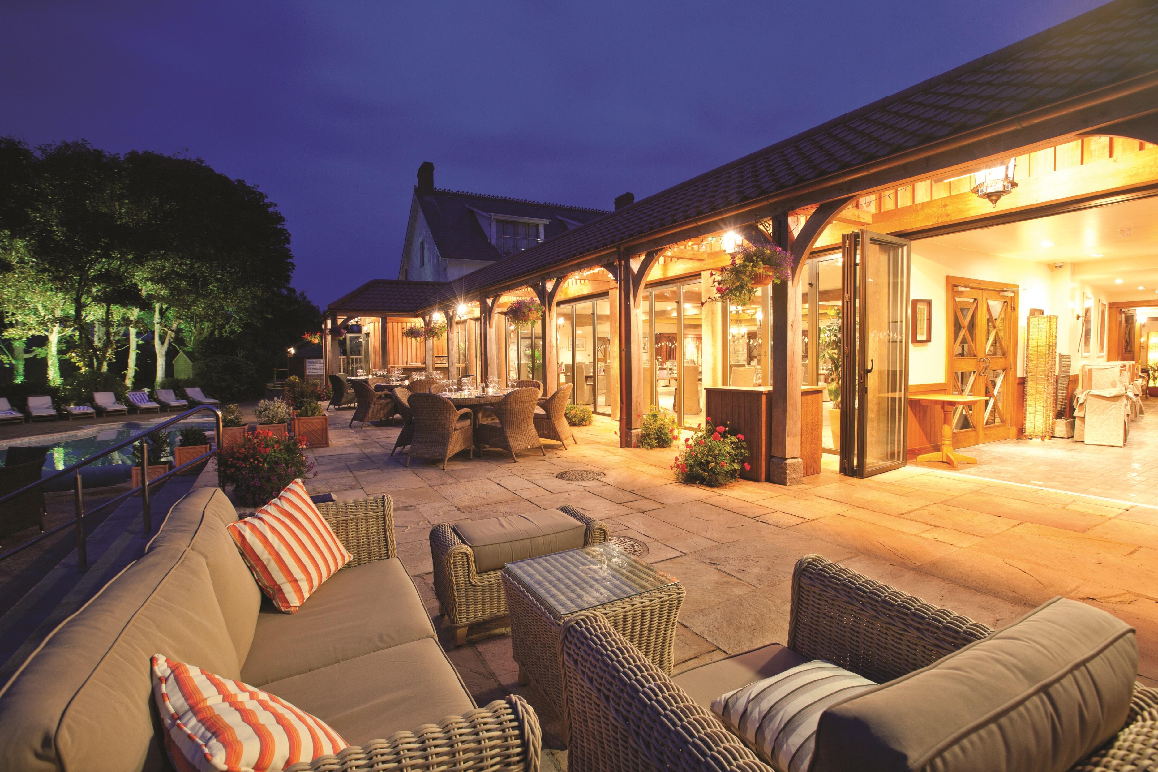 The Farmhouse Hotel And Restaurant Saint Saviour Zařízení fotografie